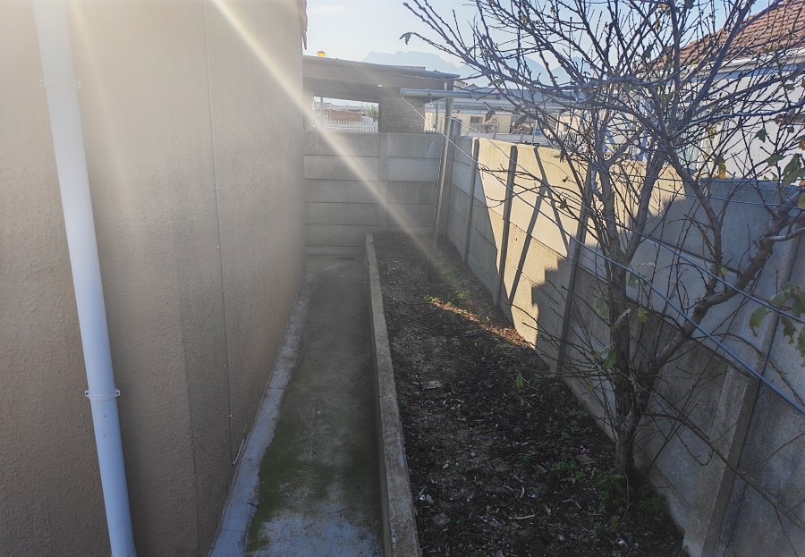 4 Bedroom Property for Sale in Broadlands Village Western Cape